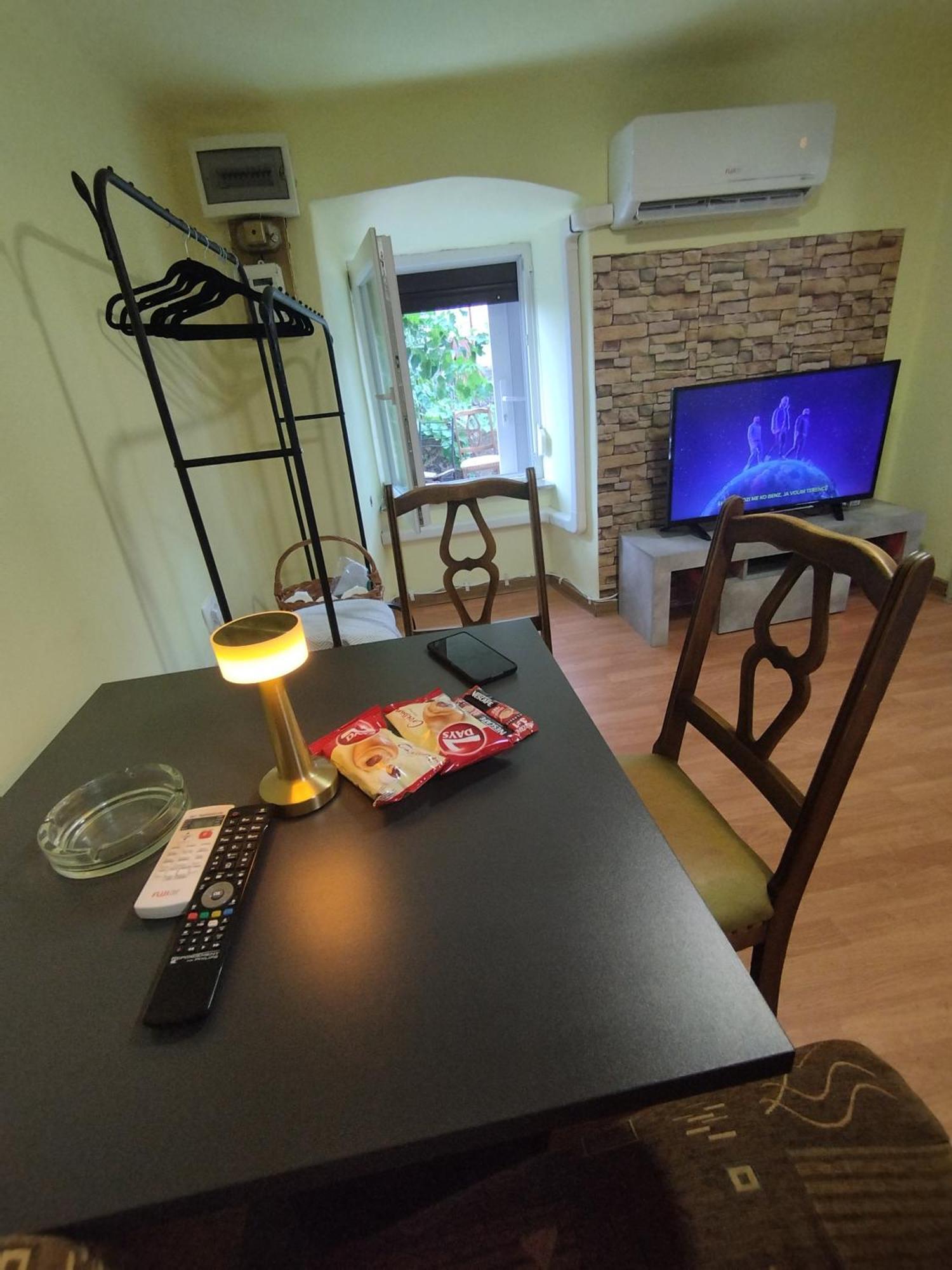 Heli Budget Condo Риека Экстерьер фото