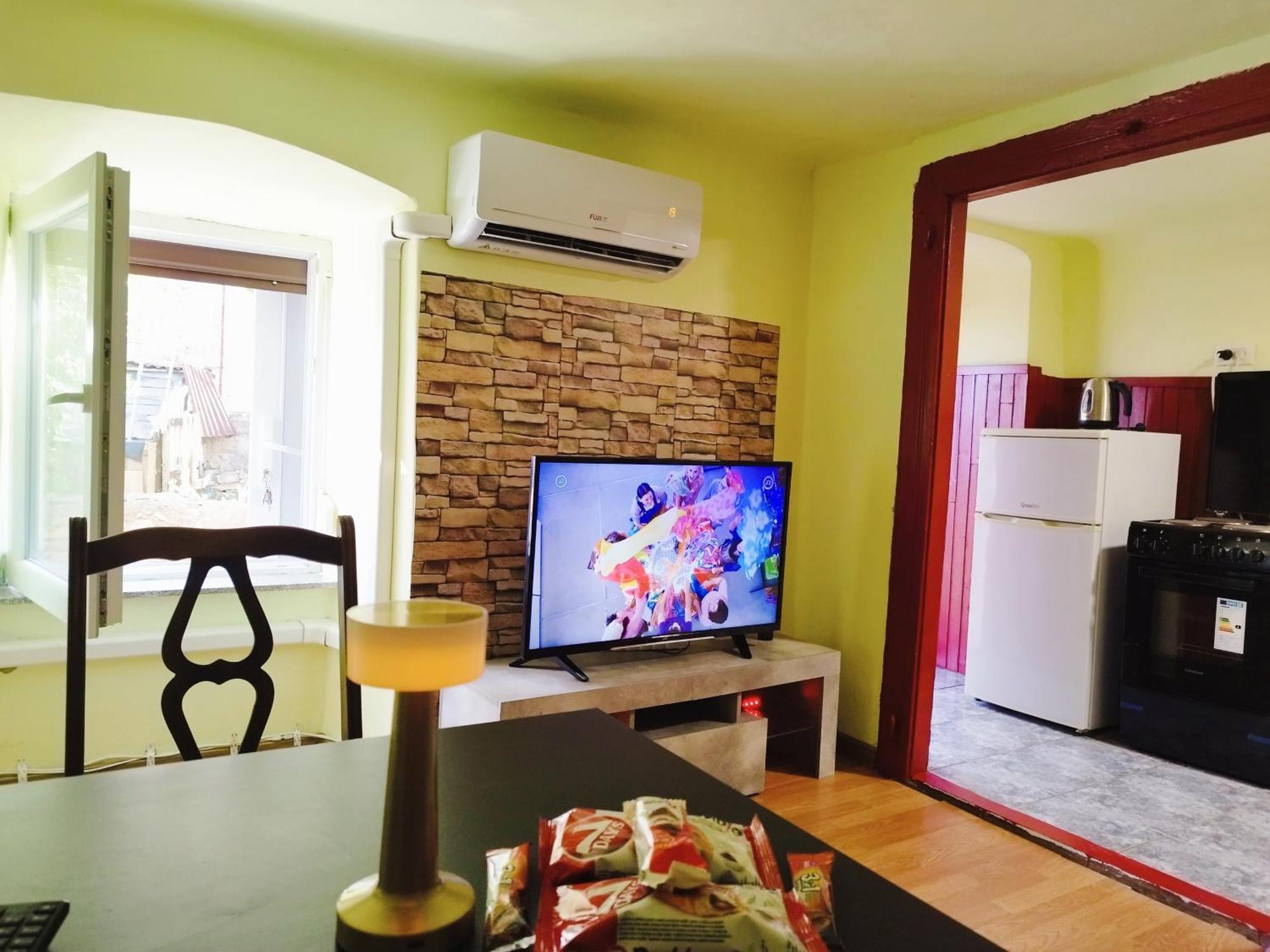 Heli Budget Condo Риека Экстерьер фото